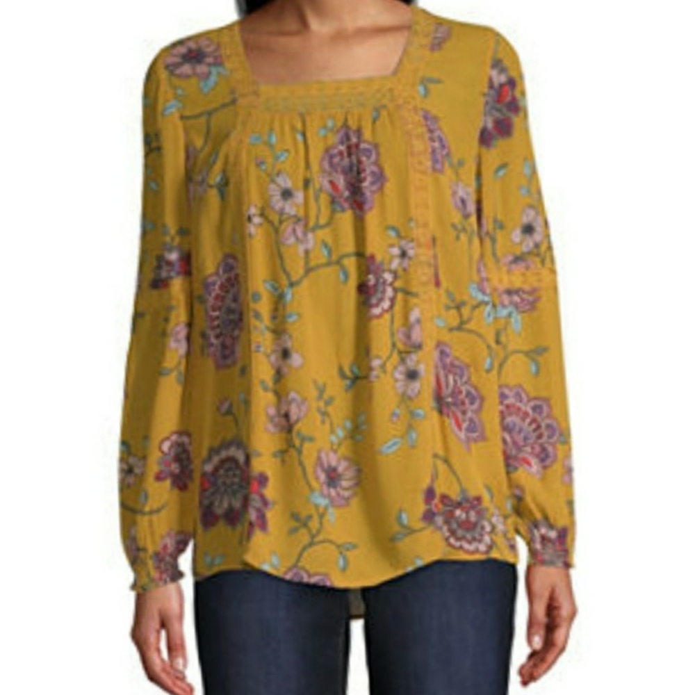 ➕🆕️ St. John's Bay 💜 Long Sleeves Floral Top